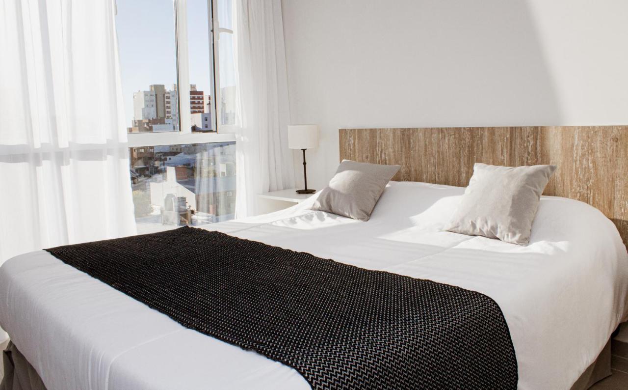 Cq Mitre Aparthotel Puerto Madryn Exteriör bild
