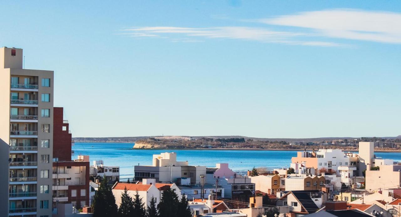 Cq Mitre Aparthotel Puerto Madryn Exteriör bild